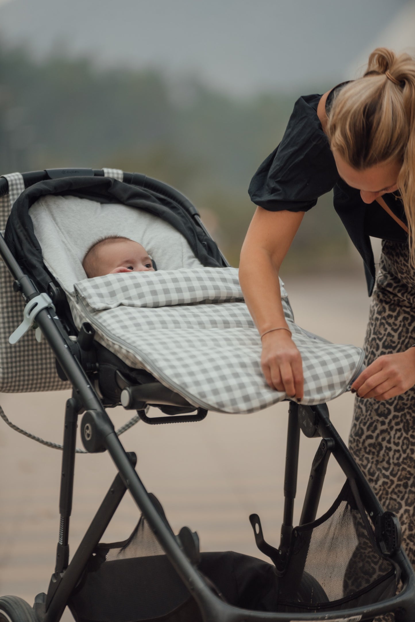 Saco de invierno para silla color vichy gris